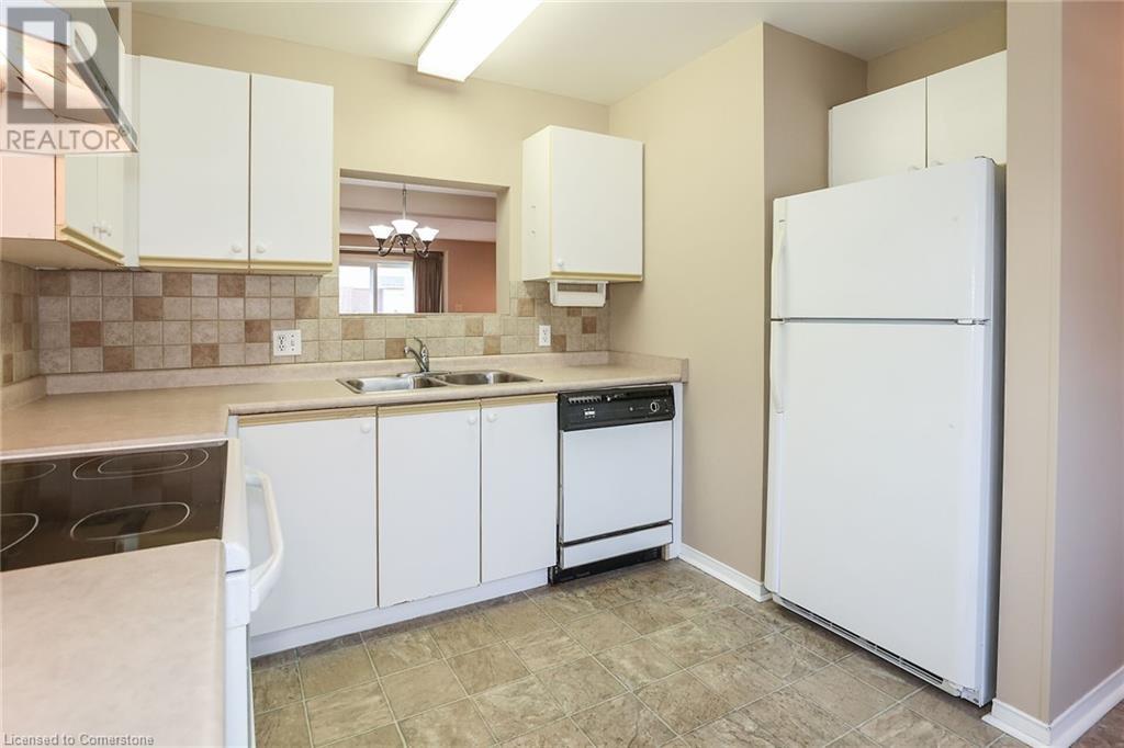 55 Kerman Avenue Unit# 44, Grimsby, Ontario  L3M 5G2 - Photo 4 - 40684978