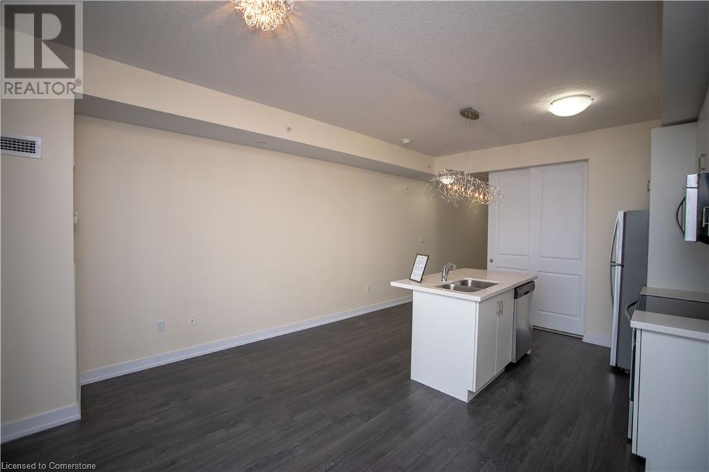 35 Southshore Crescent Unit# 331Hamilton, Ontario  L8E 0J2 - Photo 13 - 40685632