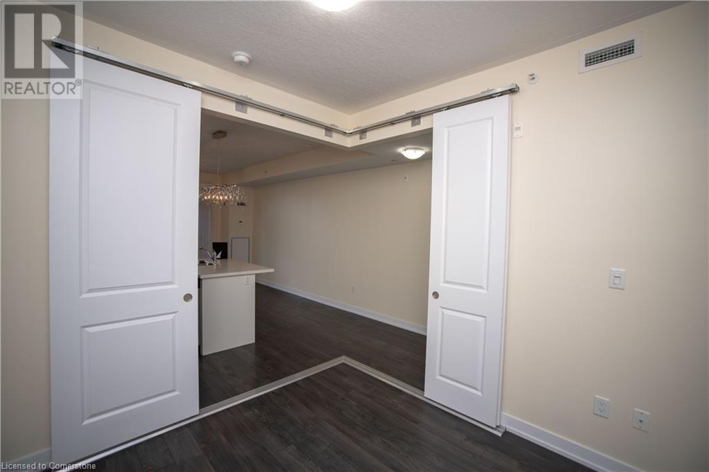 35 Southshore Crescent Unit# 331Hamilton, Ontario  L8E 0J2 - Photo 18 - 40685632