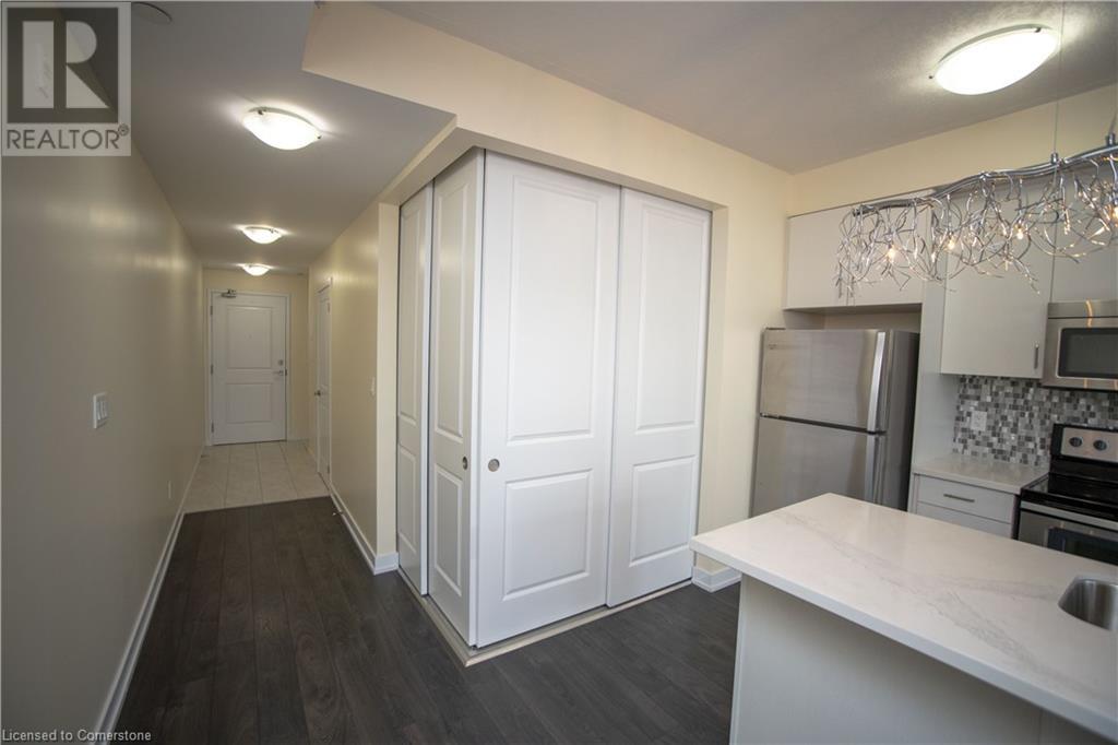 35 Southshore Crescent Unit# 331Hamilton, Ontario  L8E 0J2 - Photo 20 - 40685632