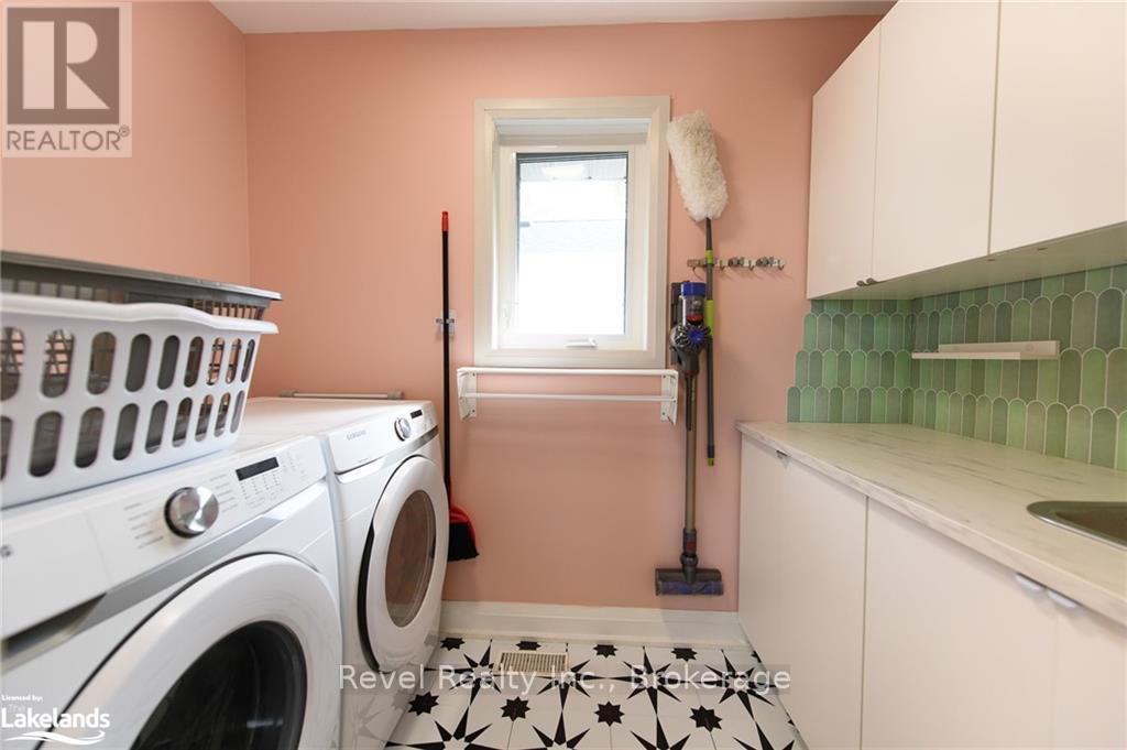 3 Simcoe Street, Wasaga Beach, Ontario  L9Z 1T3 - Photo 25 - S10440136