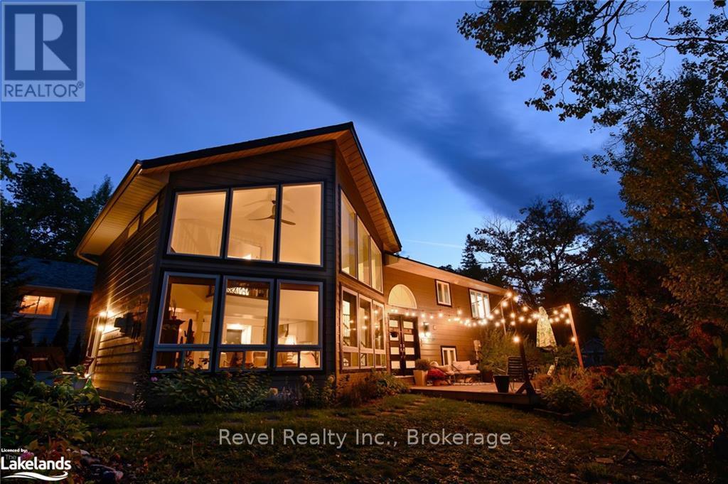 3 Simcoe Street, Wasaga Beach, Ontario  L9Z 1T3 - Photo 37 - S10440136