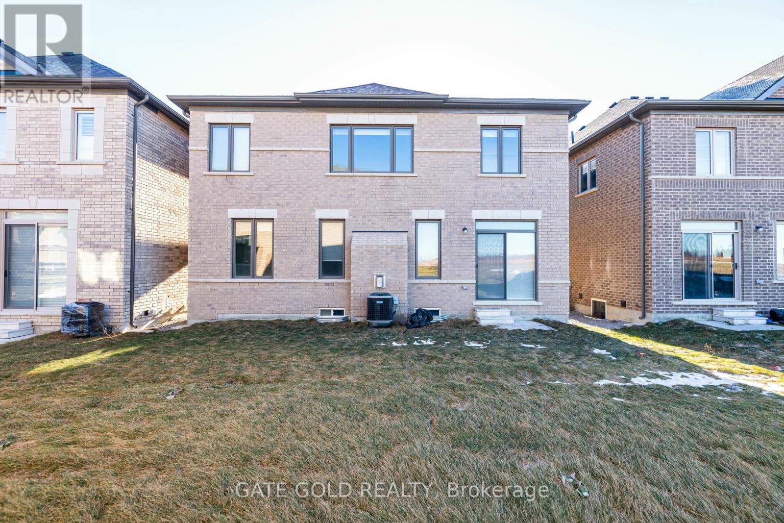 861 Rexton Drive, Oshawa, Ontario  L1L 0V1 - Photo 4 - E11895336