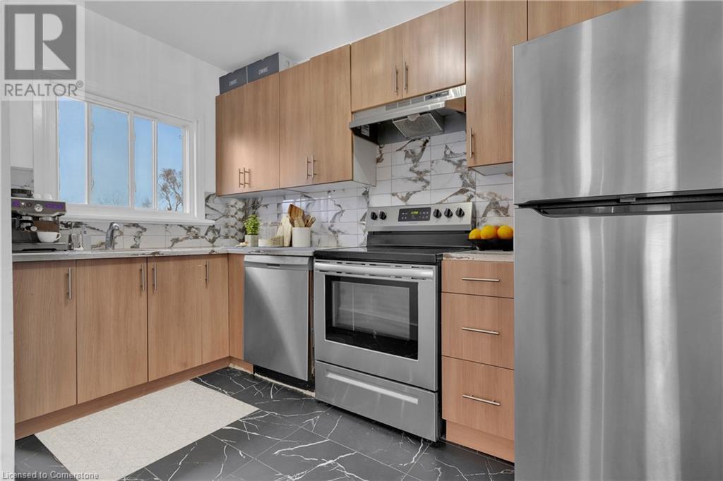 152 Terrace Hill Street, Brantford, Ontario  N3R 1G6 - Photo 14 - 40684760