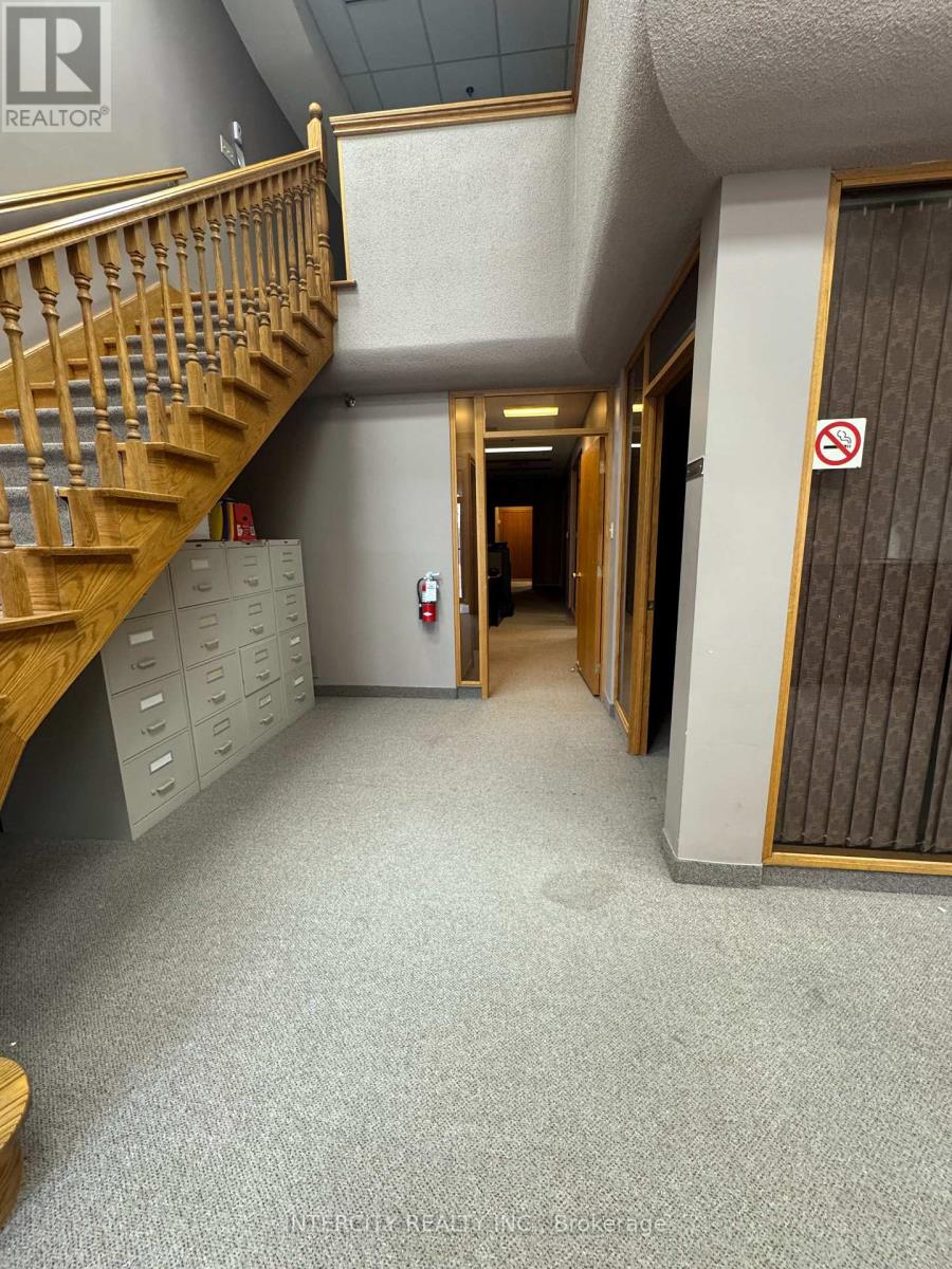 20 - 7370 Bramalea Road, Mississauga (Northeast), Ontario  L5S 1N6 - Photo 2 - W11892565