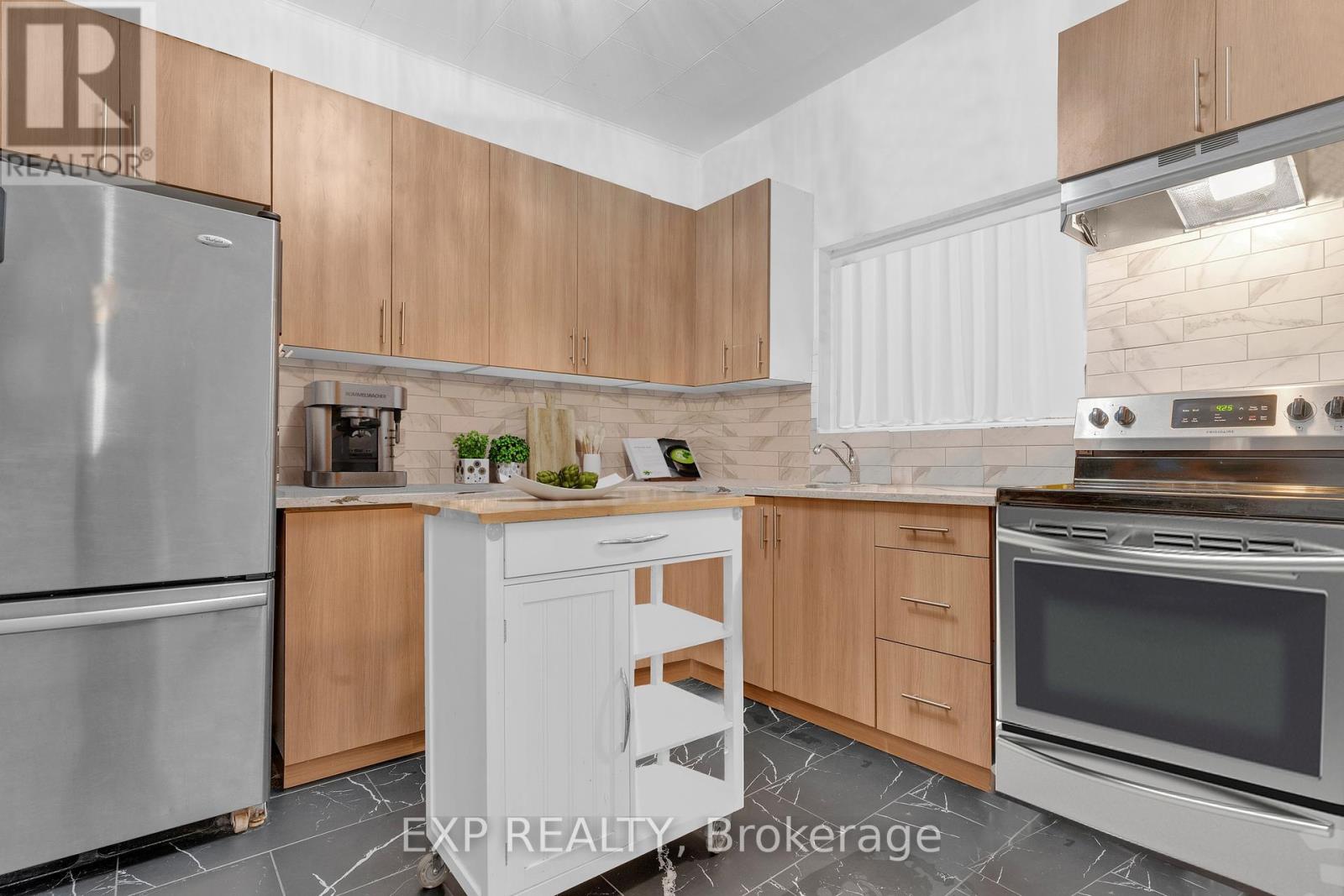 Property at 152 TERRACE HILL STREET image 5