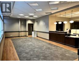 201, 3215 49 Avenue South Hill, Red Deer, Ca