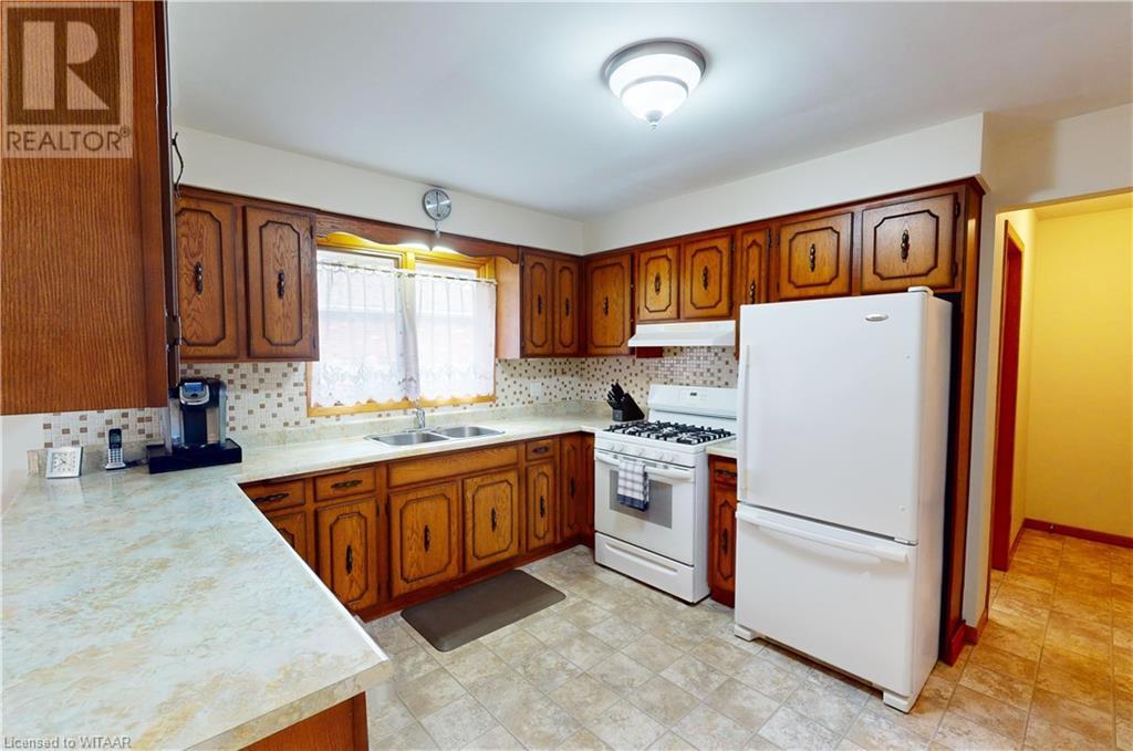 4 Segal DriveTillsonburg, Ontario  N4G 4T8 - Photo 6 - 40685666