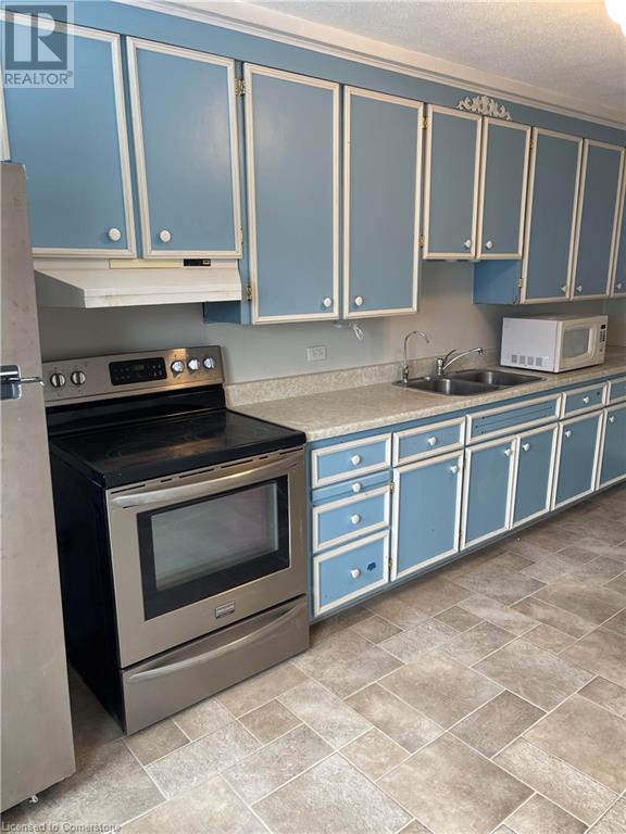 9 Oakdale Avenue Unit# 1, St. Catharines, Ontario  L2P 2B8 - Photo 14 - 40685653