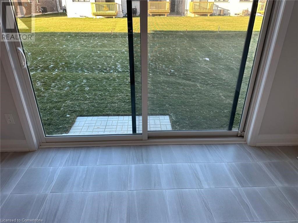 857 Knights Lane, Woodstock, Ontario  N4T 0P7 - Photo 6 - 40685508