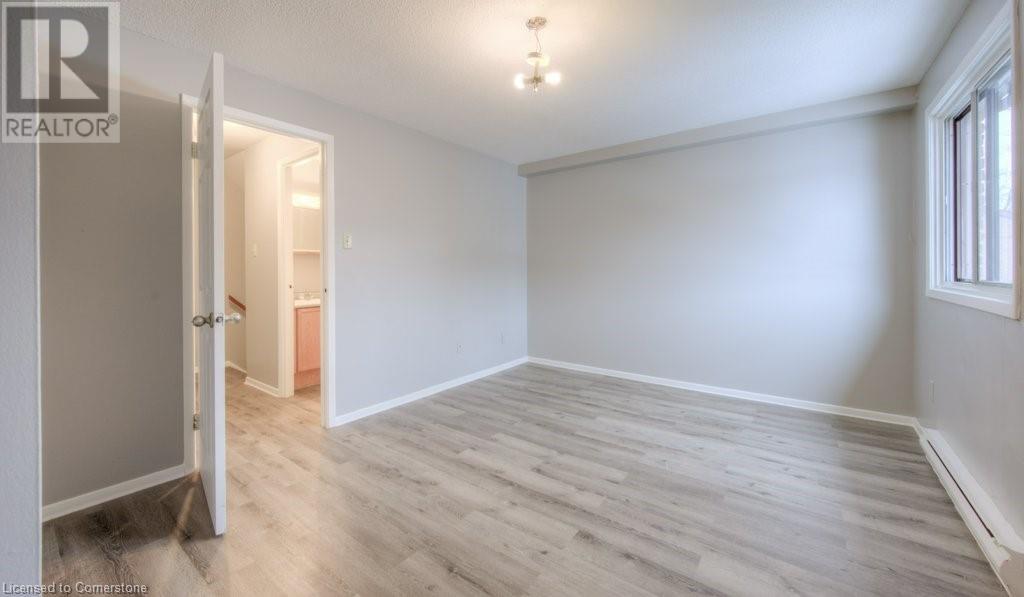 1200 Courtland Avenue E Unit# 27, Kitchener, Ontario  N2C 1K7 - Photo 11 - 40685710