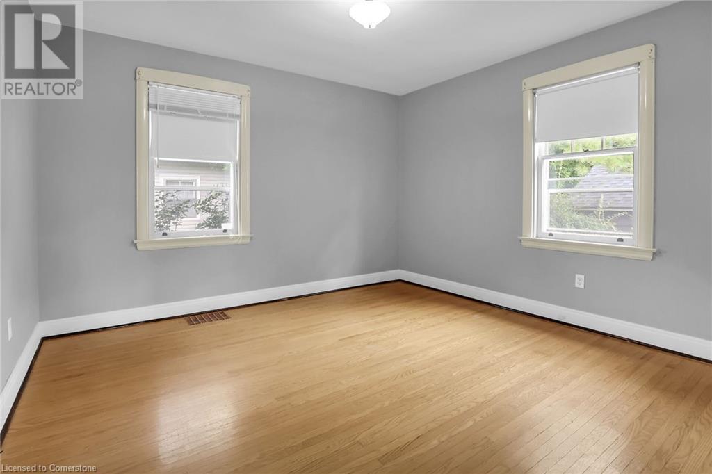 77 Main Street E, Grimsby, Ontario  L3M 1N5 - Photo 12 - 40685706