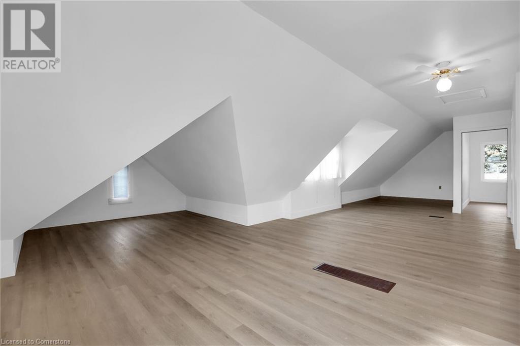 77 Main Street E, Grimsby, Ontario  L3M 1N5 - Photo 18 - 40685706