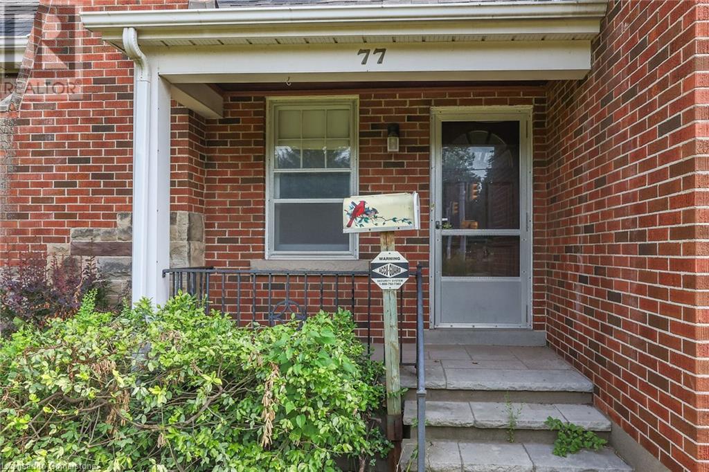 77 Main Street E, Grimsby, Ontario  L3M 1N5 - Photo 2 - 40685706