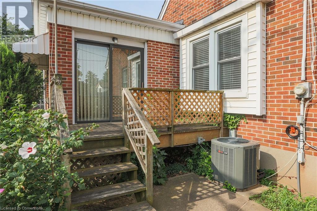 77 Main Street E, Grimsby, Ontario  L3M 1N5 - Photo 23 - 40685706