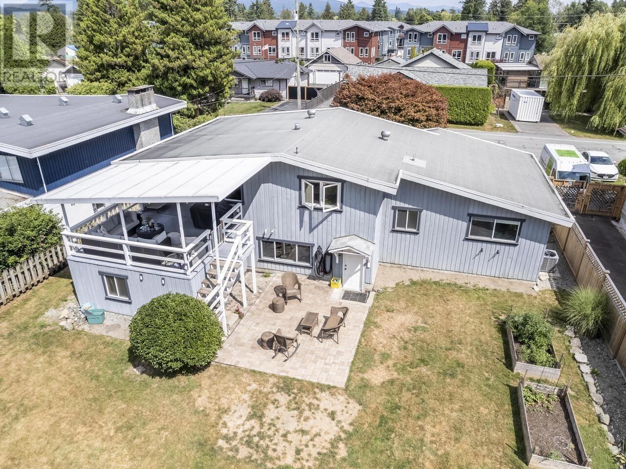 11823 Stephens Street, Maple Ridge, British Columbia  V2X 6S2 - Photo 3 - R2950786