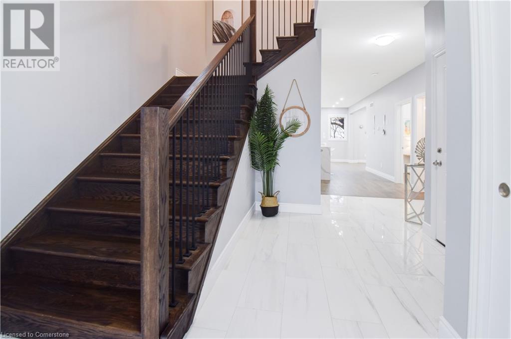 224 Freure Drive, Cambridge, Ontario  N1S 0B9 - Photo 5 - 40685580