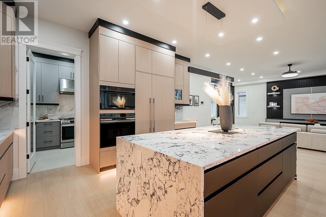 3784 Forest Street, Burnaby, British Columbia  V5G 1W6 - Photo 13 - R2943780