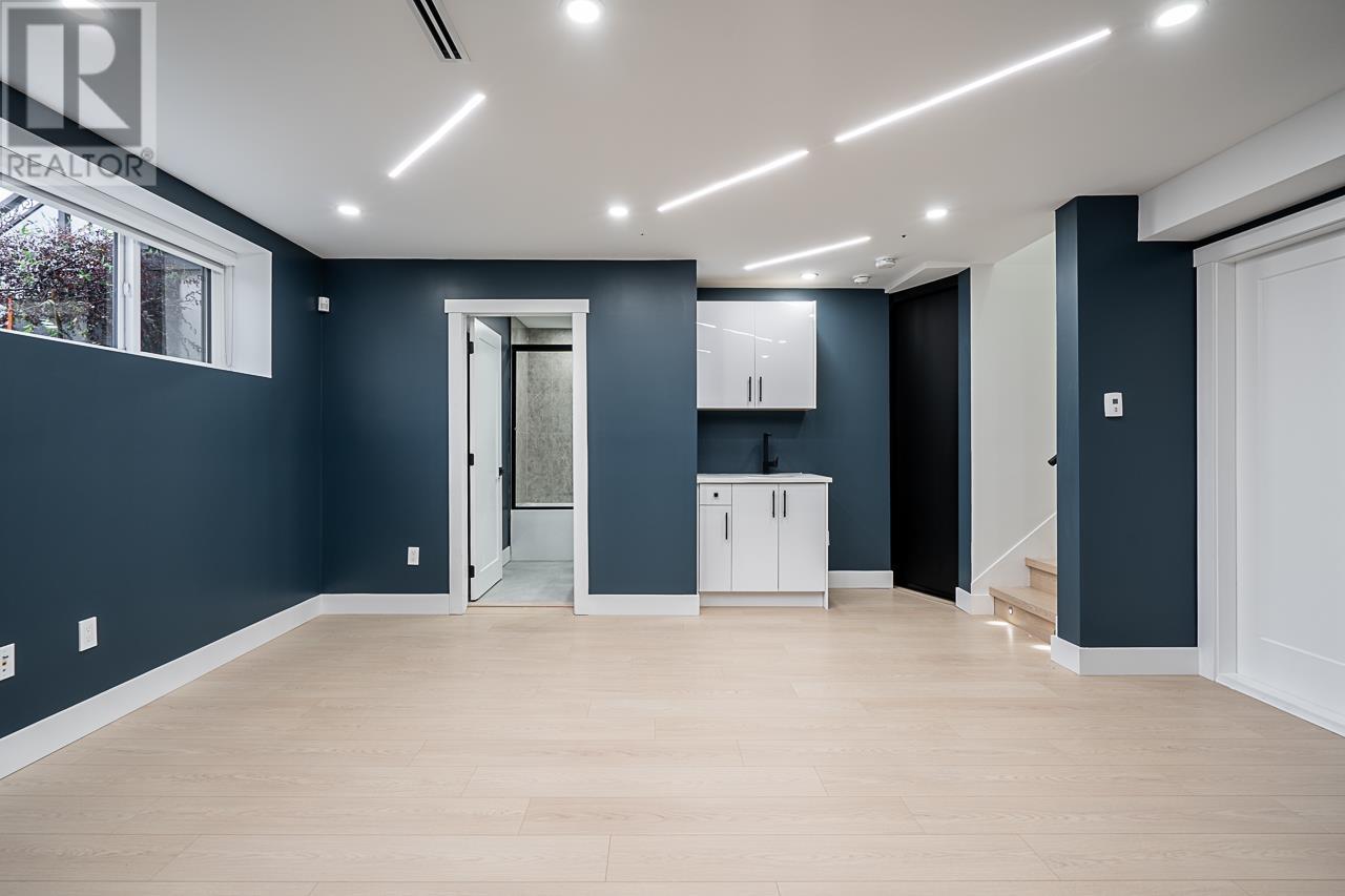 3784 Forest Street, Burnaby, British Columbia  V5G 1W6 - Photo 28 - R2943780