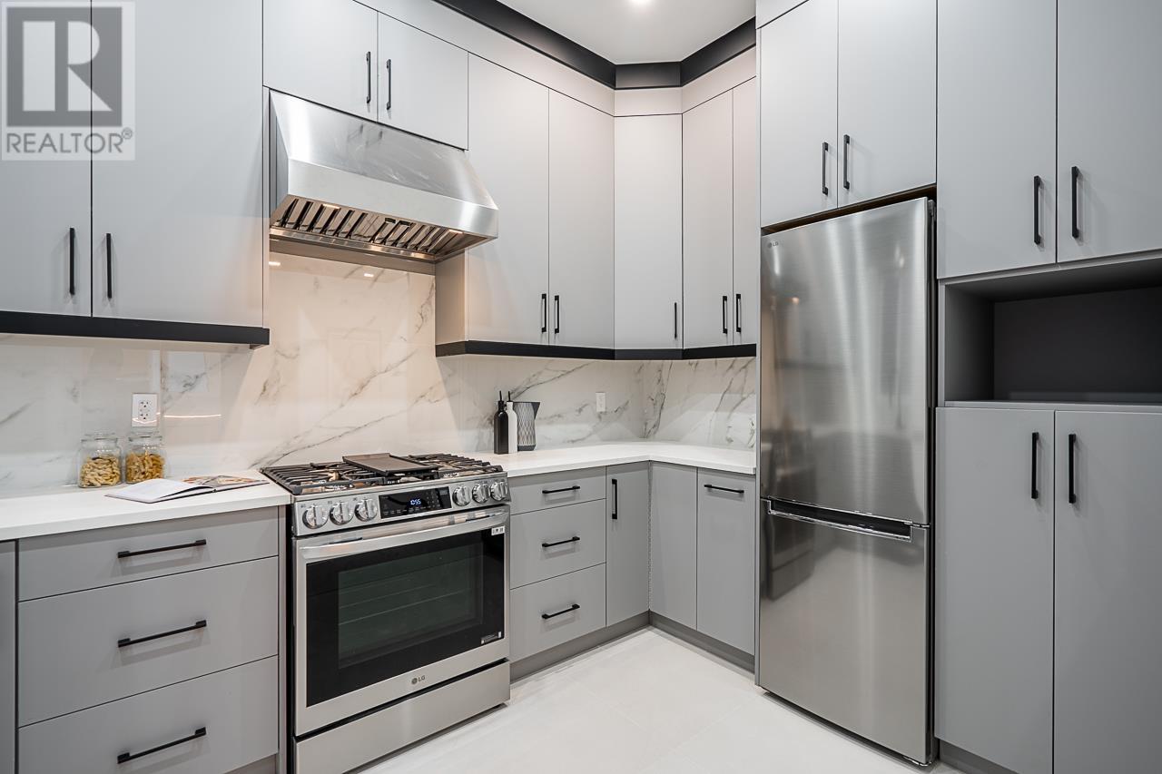 3784 Forest Street, Burnaby, British Columbia  V5G 1W6 - Photo 14 - R2943780