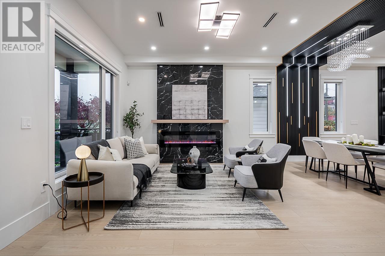 3784 Forest Street, Burnaby, British Columbia  V5G 1W6 - Photo 6 - R2943780