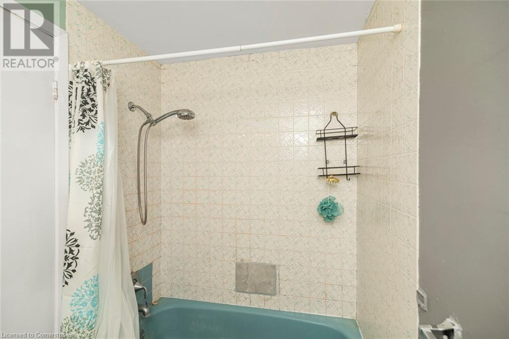 100 St Andrews Court Unit# 25, Hamilton, Ontario  L8K 6H2 - Photo 32 - 40685723