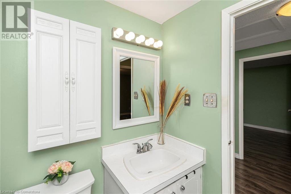 100 St Andrews Court Unit# 25, Hamilton, Ontario  L8K 6H2 - Photo 33 - 40685723