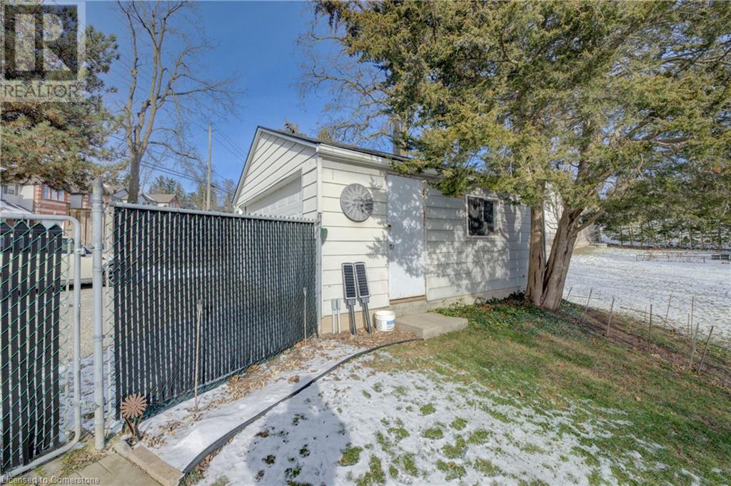 64 Woolwich Street, Kitchener, Ontario  N2K 1S3 - Photo 16 - 40685641