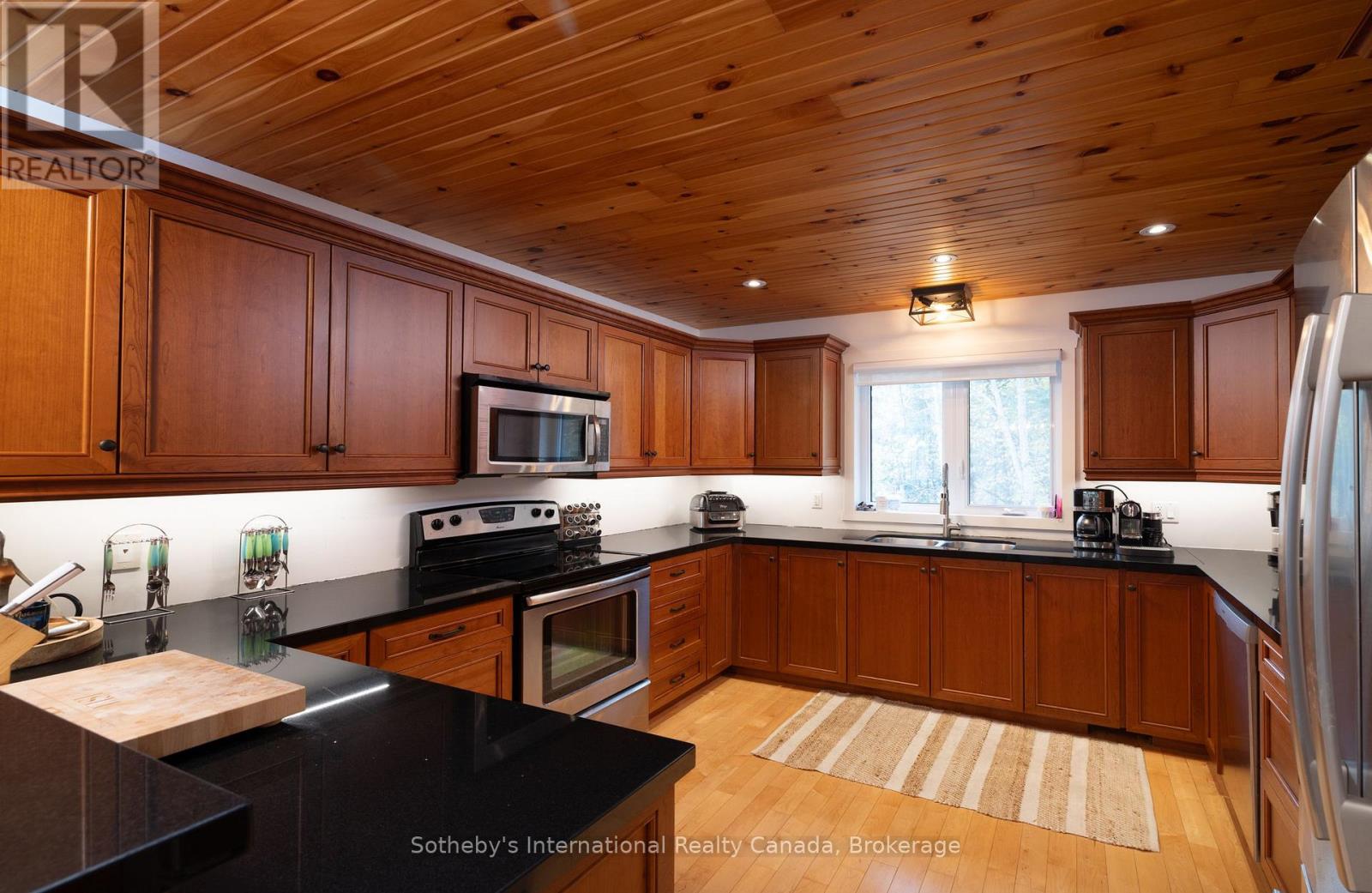 1010 Ransbury Road, Muskoka Lakes, Ontario  P0B 1J0 - Photo 11 - X11892605