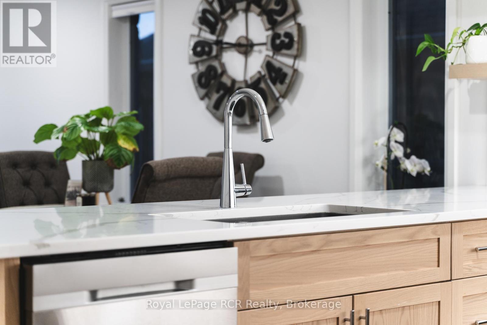 118 Shady Hill Road, West Grey, Ontario  N0G 1R0 - Photo 8 - X11895544