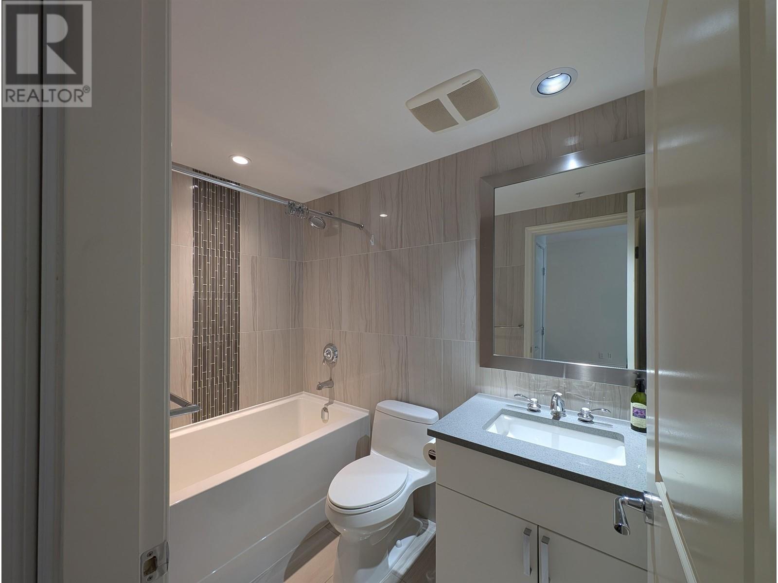 404 199 Victory Ship Way, North Vancouver, British Columbia  V9L 0E2 - Photo 13 - R2950853