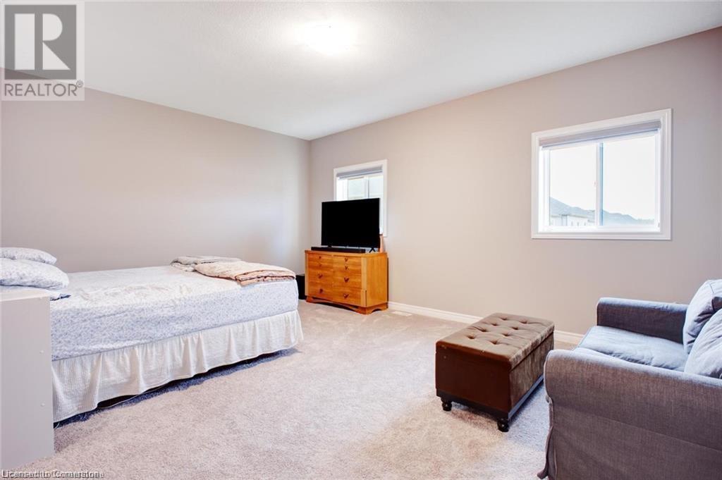 61 Broadacre Drive, Kitchener, Ontario  N3A 3E4 - Photo 32 - 40684016