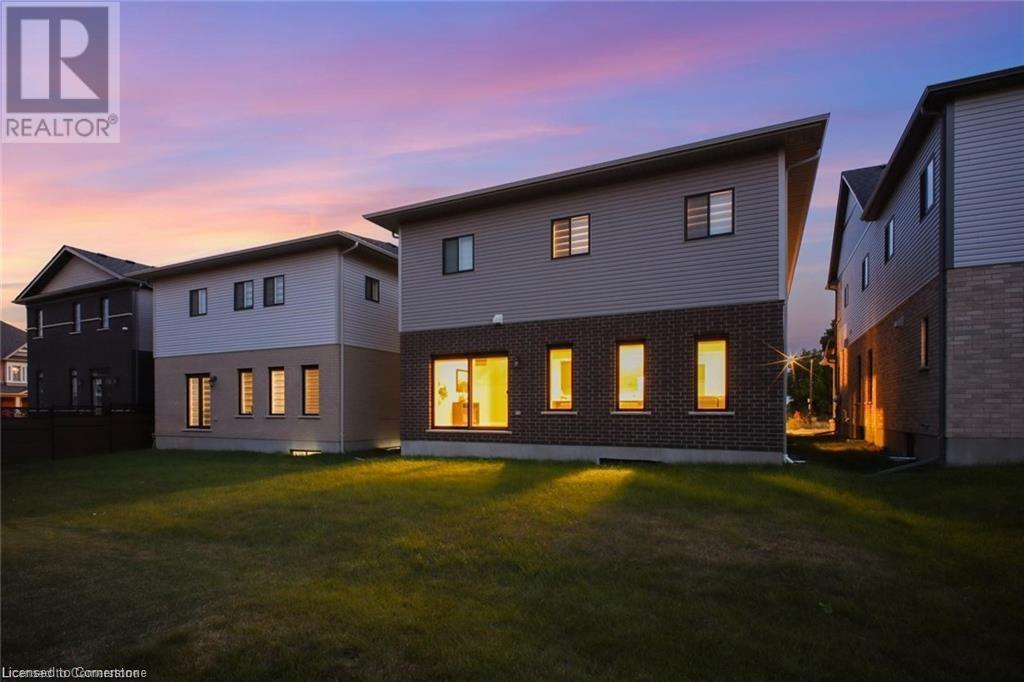 61 Broadacre Drive, Kitchener, Ontario  N3A 3E4 - Photo 39 - 40684016