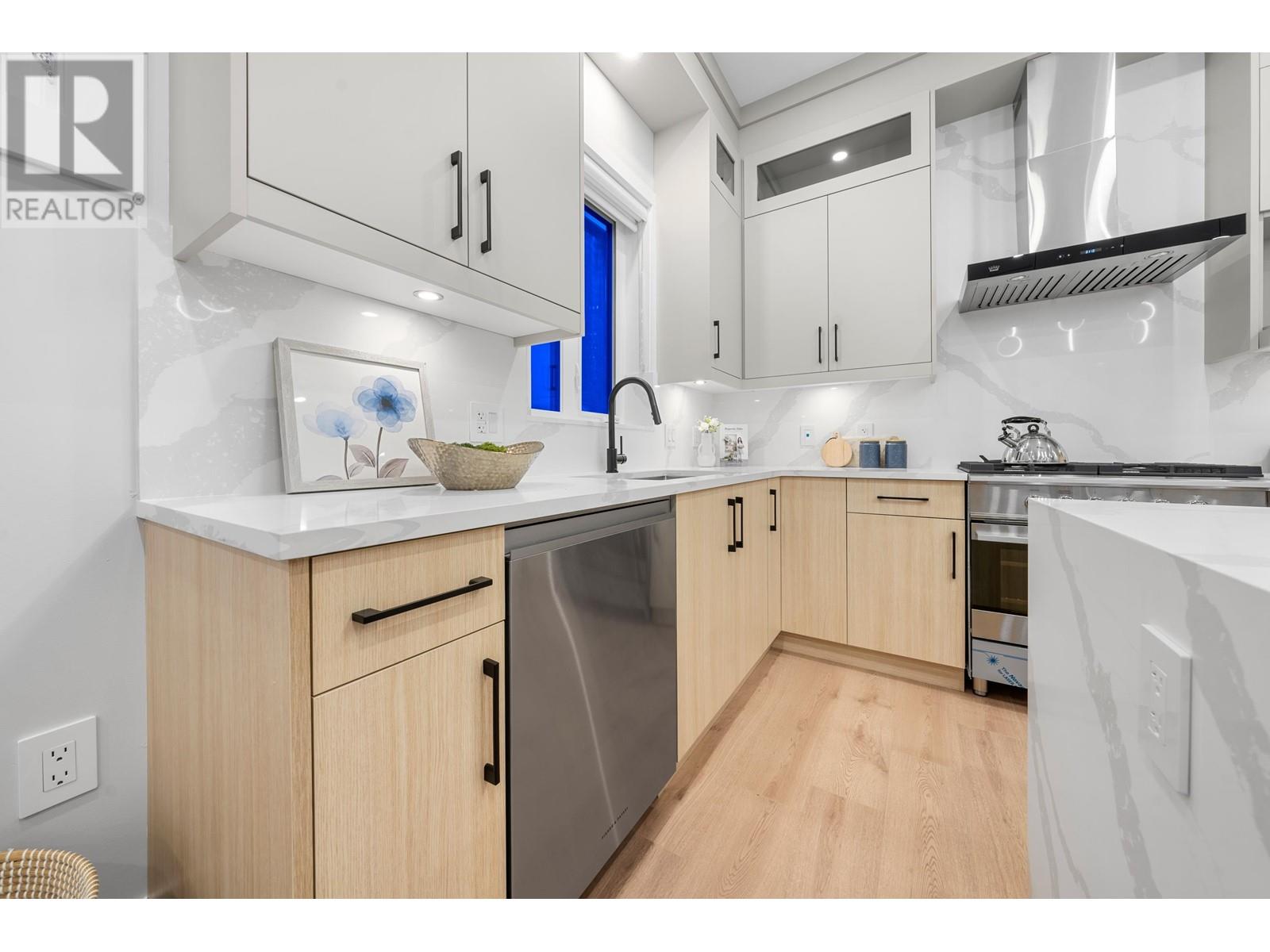 1 4178 Slocan Street, Vancouver, British Columbia  V5R 1Z3 - Photo 26 - R2944192