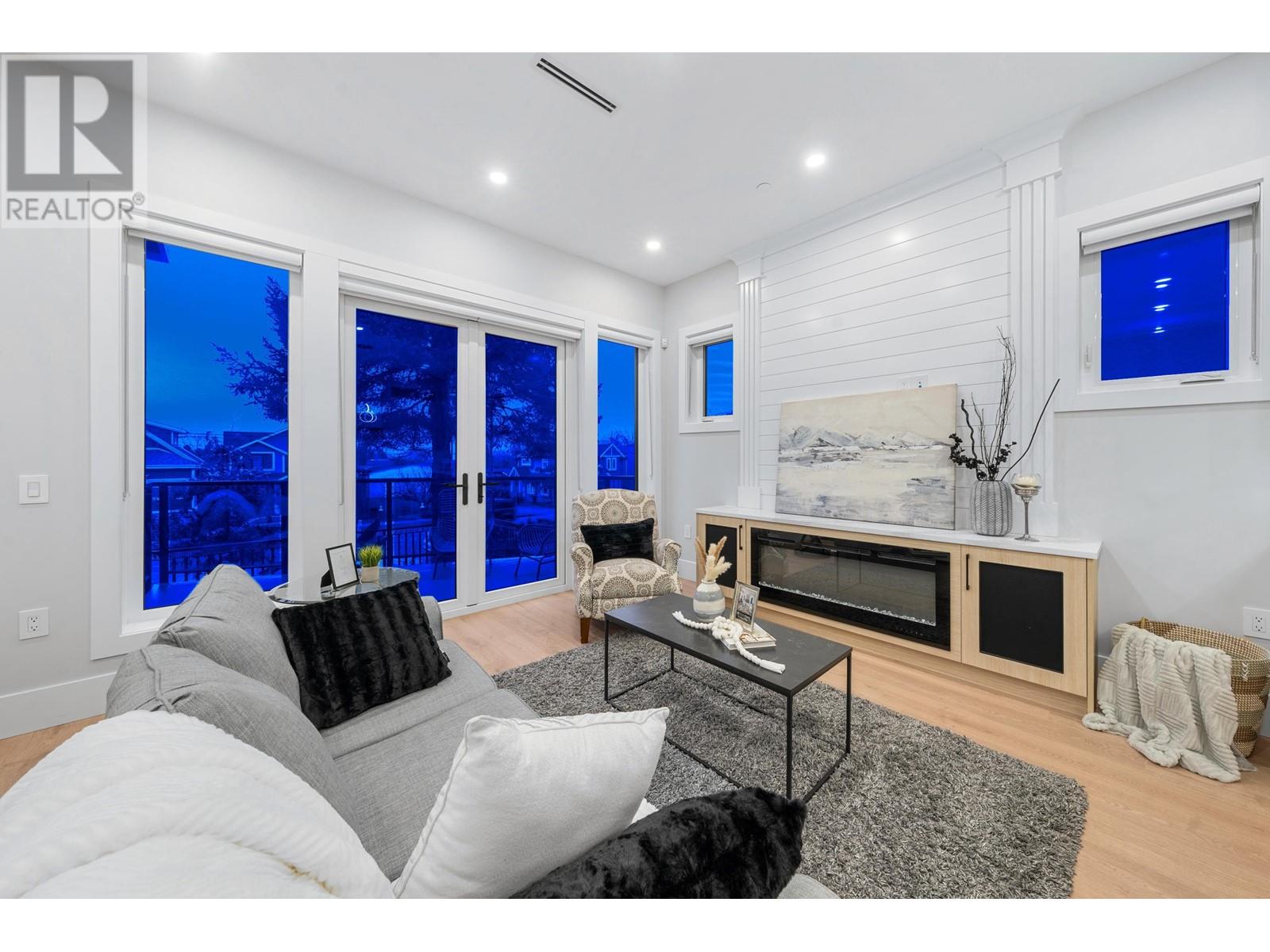 1 4178 Slocan Street, Vancouver, British Columbia  V5R 1Z3 - Photo 4 - R2944192