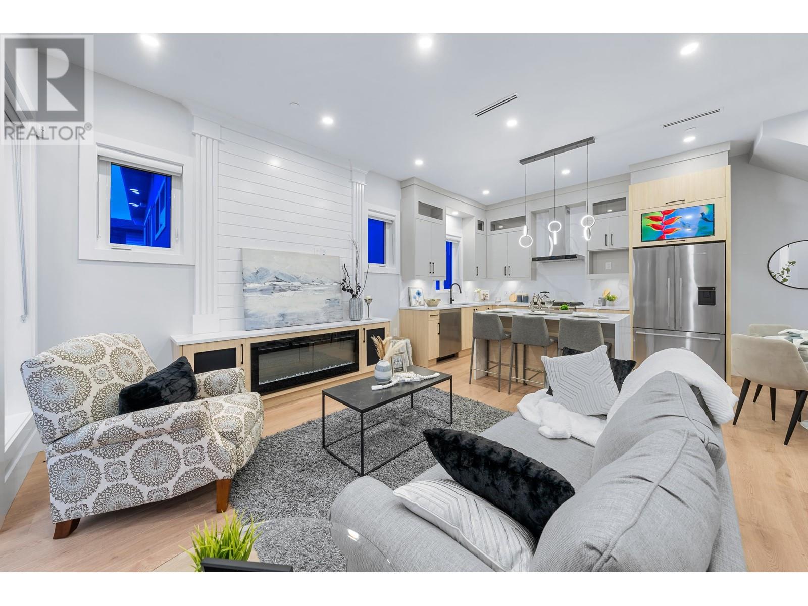 1 4178 Slocan Street, Vancouver, British Columbia  V5R 1Z3 - Photo 3 - R2944192