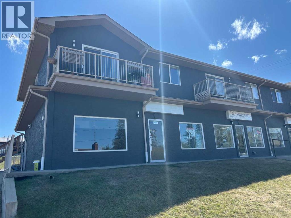 3, 4920 45 Avenue, Sylvan Lake, Alberta  T4S 1J9 - Photo 1 - A2183376