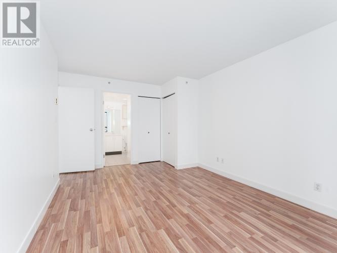 Listing Picture 13 of 22 : 1505 811 HELMCKEN STREET, Vancouver / 溫哥華 - 魯藝地產 Yvonne Lu Group - MLS Medallion Club Member