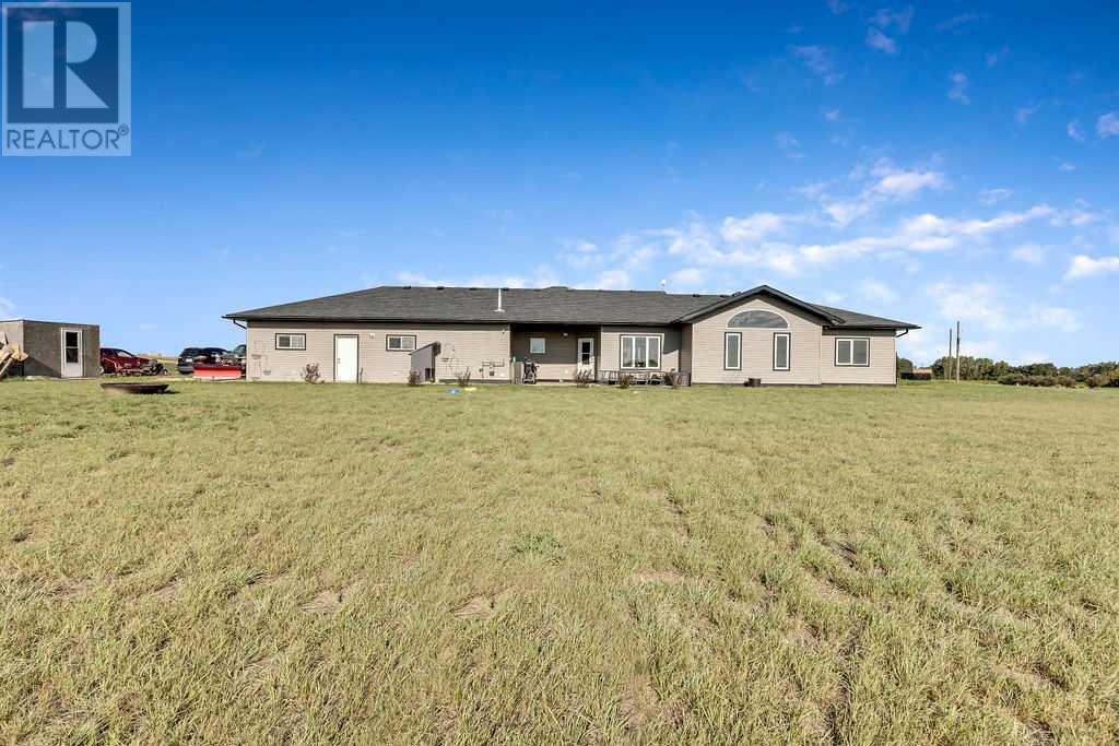 280149 Range Road 262, Rural Rocky View County, Alberta  T0M 0G0 - Photo 3 - A2157563