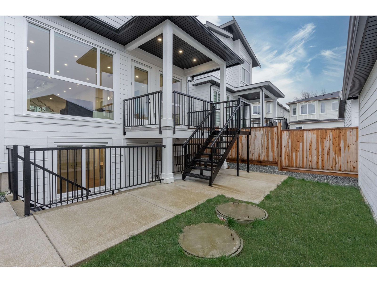 16790 20a Avenue, Surrey, British Columbia  V3Z 1H1 - Photo 36 - R2946463