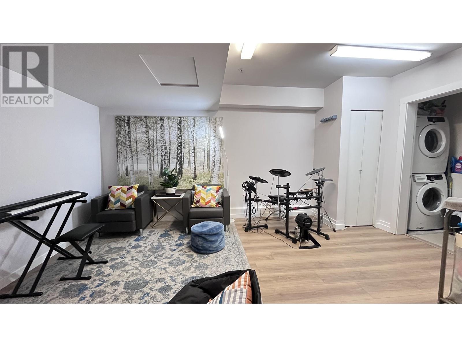 Listing Picture 39 of 40 : 3335 WINDSOR STREET, Vancouver / 溫哥華 - 魯藝地產 Yvonne Lu Group - MLS Medallion Club Member