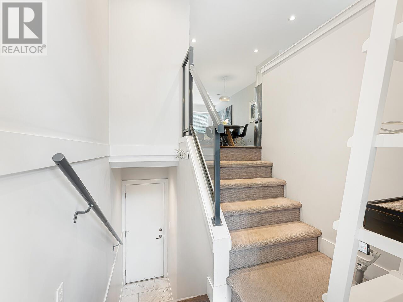 Listing Picture 13 of 40 : 3335 WINDSOR STREET, Vancouver / 溫哥華 - 魯藝地產 Yvonne Lu Group - MLS Medallion Club Member