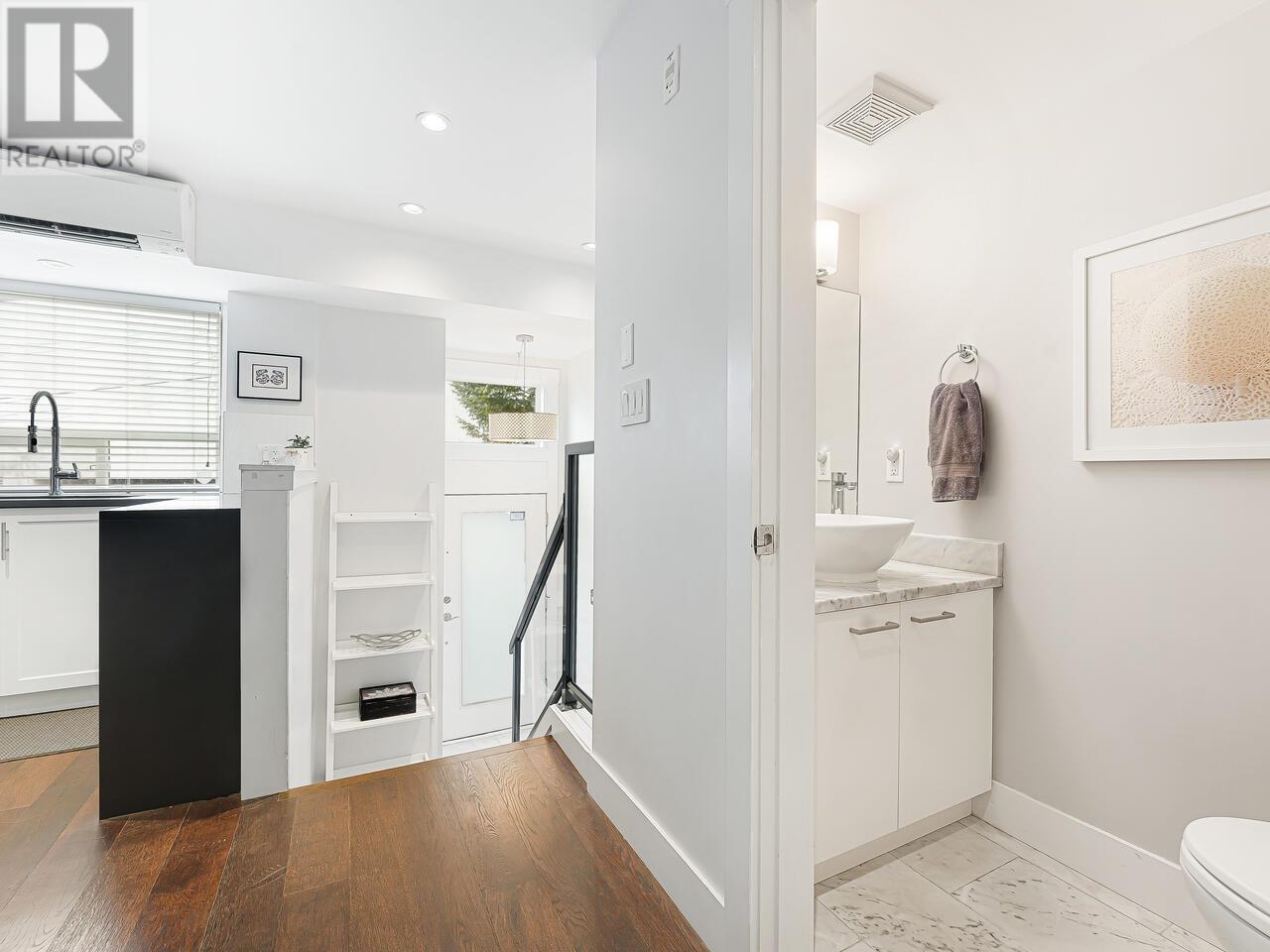 Listing Picture 15 of 40 : 3335 WINDSOR STREET, Vancouver / 溫哥華 - 魯藝地產 Yvonne Lu Group - MLS Medallion Club Member