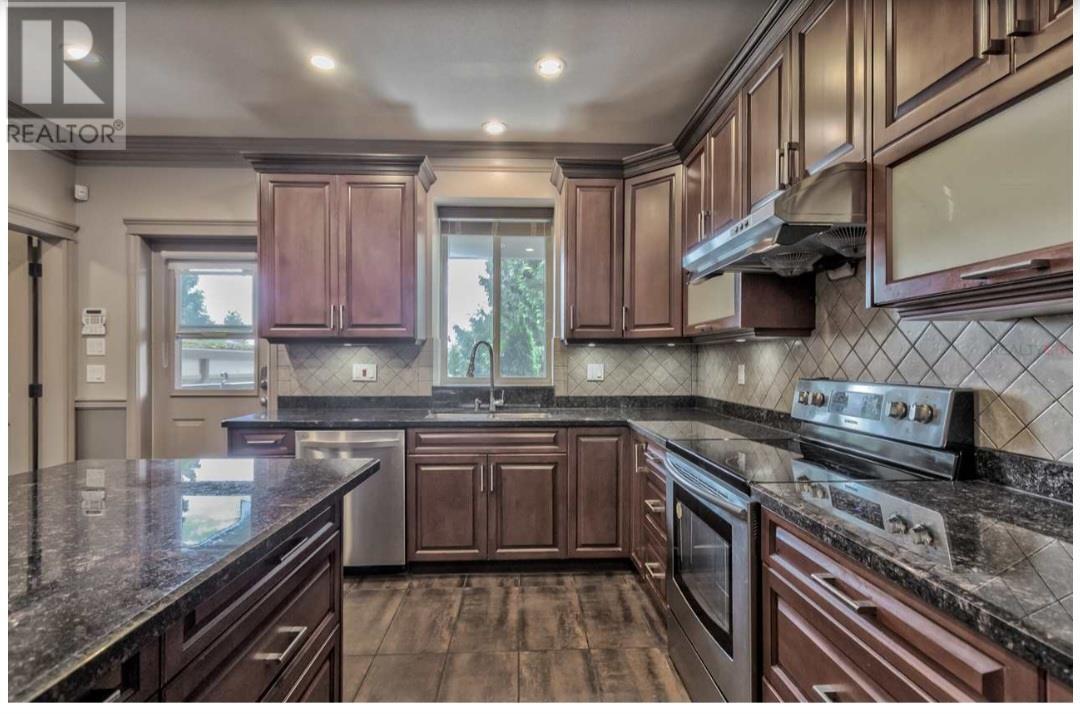610 Austin Avenue, Coquitlam, British Columbia  V3K 3M8 - Photo 3 - R2950886