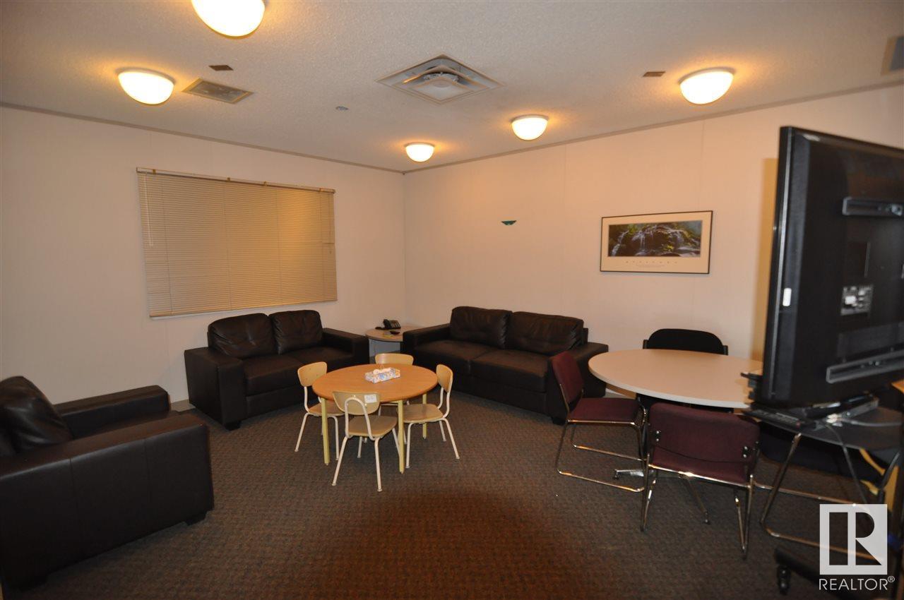 Property at 4810 50 ST image 4