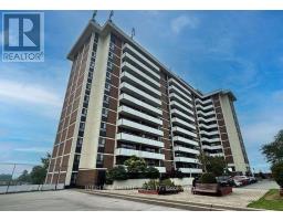 405 - 541 BLACKTHORN AVENUE, Toronto, Ontario