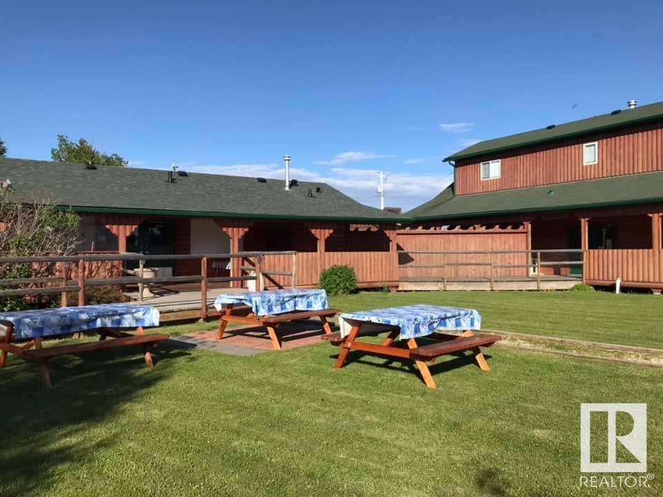 3321 STE. ANNE TRAIL, Rural Lac Ste. Anne County, Alberta