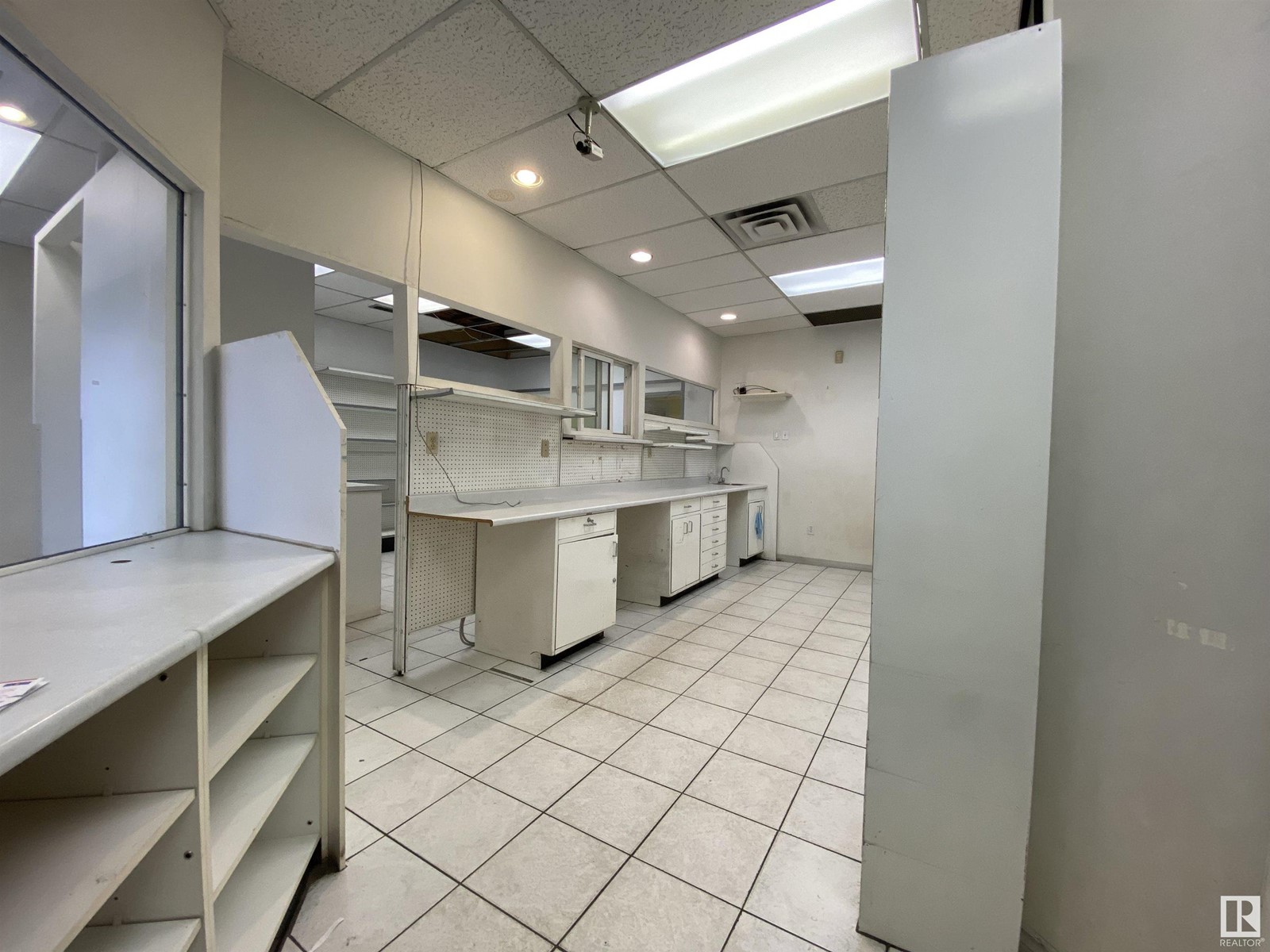10724 97 St Nw Nw, Edmonton, Alberta  T5H 2L8 - Photo 26 - E4342287