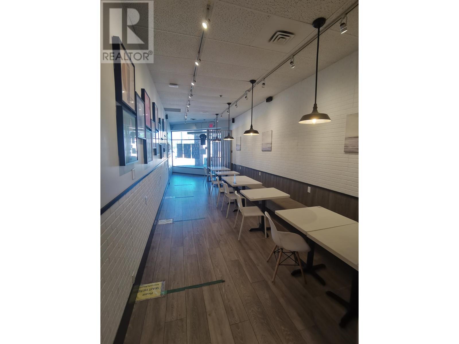 21 2755 Lougheed Highway Highway, Port Coquitlam, British Columbia  V3B 5Y9 - Photo 2 - C8065159