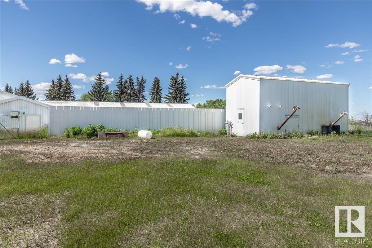 901 10 Av, Nisku, Alberta  T6H 4B6 - Photo 24 - E4393393